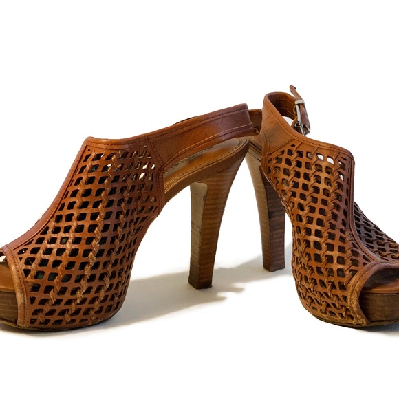 Gianni Bini Slingback Booties - Picture 4 of 4